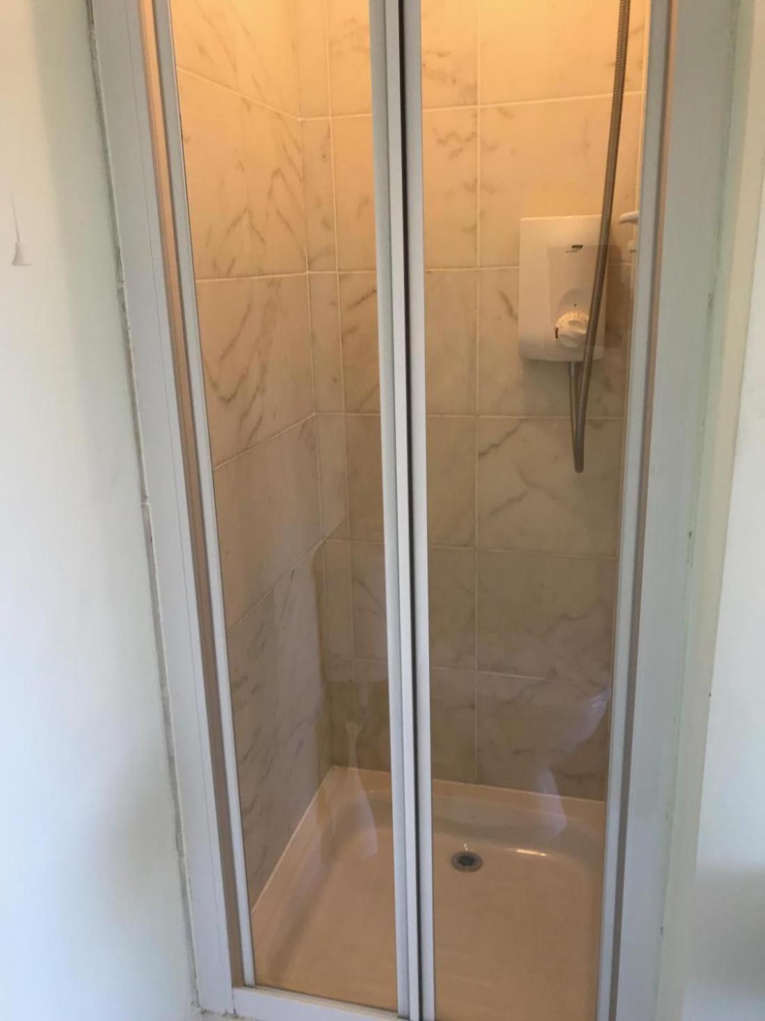 Room In Guest Room - Orchard Manor, Fore Street, Probus, Tr24Ly, Nr ترورو المظهر الخارجي الصورة